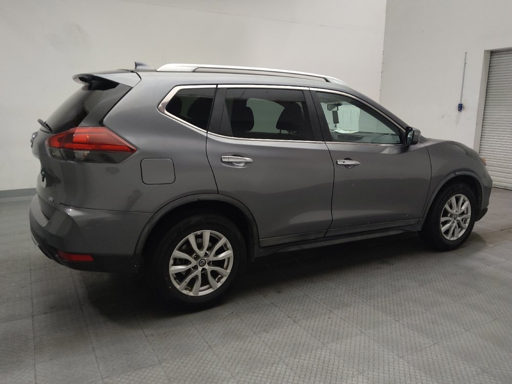 Used 2018 Nissan Rogue SV FWD image 10