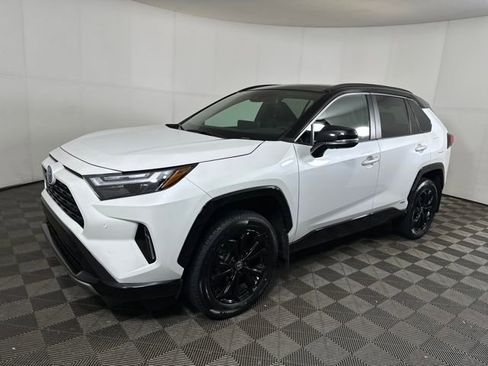 Used 2024 Toyota RAV4 XSE image 7