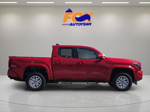 New 2026 Toyota Tacoma SR5 image 5