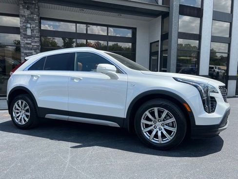 Used 2022 Cadillac XT4 Premium Luxury w/ Technology Package image 14