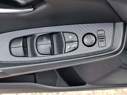 Used 2020 Nissan Sentra SV w/ Electronics Package FWD image 26