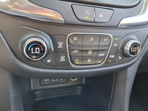Certified 2023 Chevrolet Equinox LT FWD image 20