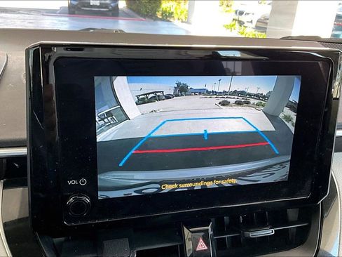 Certified 2023 Toyota Corolla LE image 14