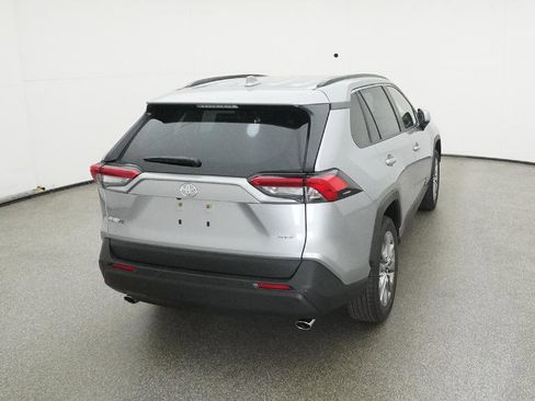 New 2025 Toyota RAV4 XLE Premium image 19
