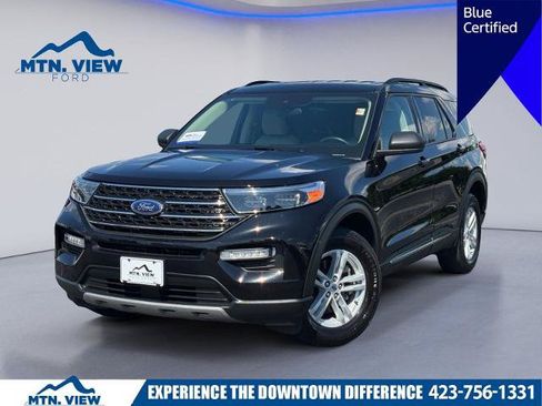 Certified 2023 Ford Explorer XLT w/ Equipment Group 202A AWD/4WD image 1