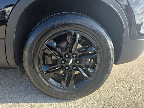 Used 2020 Chevrolet Blazer LT image 34