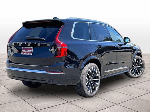 New 2026 Volvo XC90 T8 Ultra w/ Protection Package Premier AWD/4WD image 4