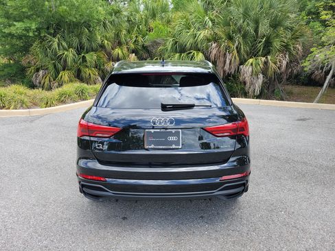 Certified 2024 Audi Q3 2.0T Premium AWD/4WD image 5