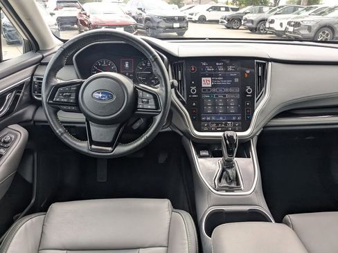 Used 2025 Subaru Outback Onyx Edition AWD/4WD image 27