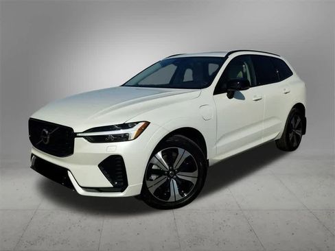 Used 2025 Volvo XC60 T8 Core w/ Protection Package Premier image 1