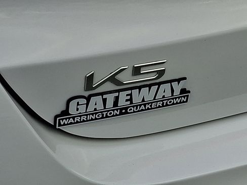 Used 2024 Kia K5 LXS image 31