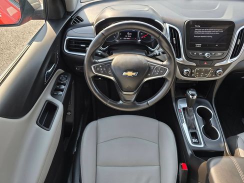 Used 2020 Chevrolet Equinox Premier FWD image 17