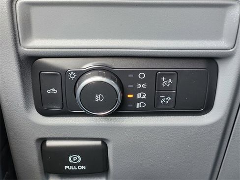 Used 2022 Ford F150 XLT image 21