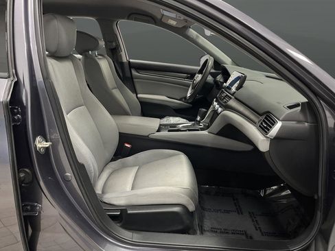 Used 2019 Honda Accord LX image 26