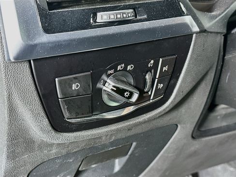 Used 2019 BMW X3 sDrive30i w/ Convenience Package RWD image 16