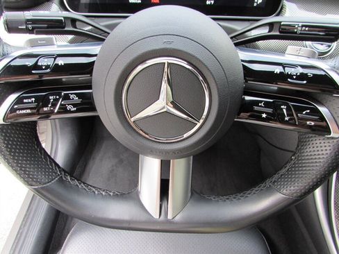 Used 2022 Mercedes-Benz C 300 Sedan w/ AMG Line w/ Night Package image 15