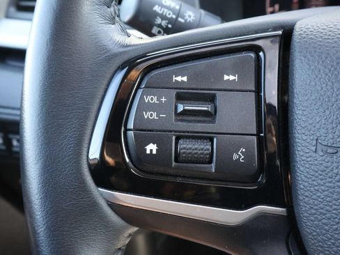 Used 2025 Honda Odyssey EX-L image 19