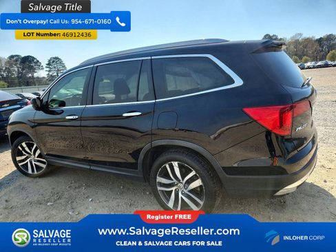 Used 2017 Honda Pilot Touring image 3