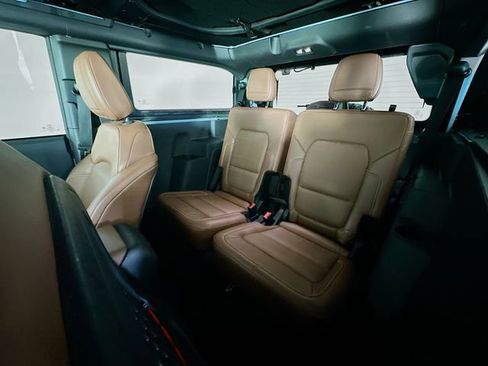 Used 2024 Ford Bronco Heritage Edition AWD/4WD image 29
