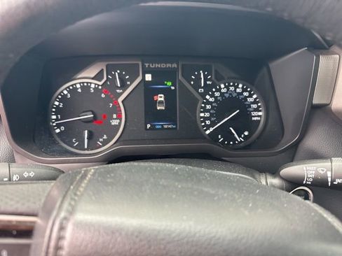 Used 2023 Toyota Tundra Limited image 10