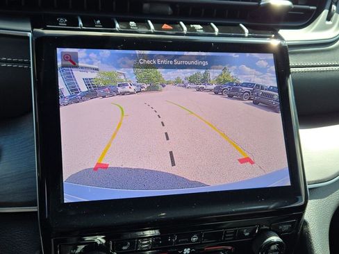 New 2025 Jeep Grand Cherokee Limited w/ MOPAR Finishing Package image 31