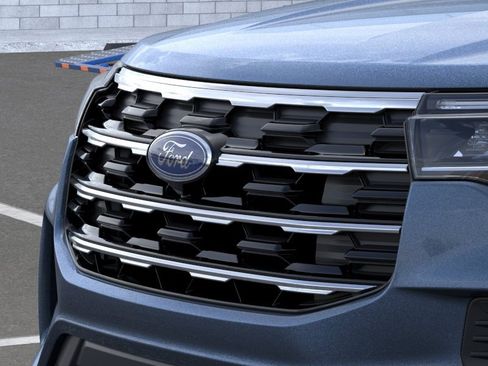 New 2026 Ford Explorer Active AWD/4WD image 17