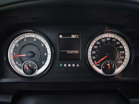 Used 2021 RAM 1500 Classic SLT RWD image 12