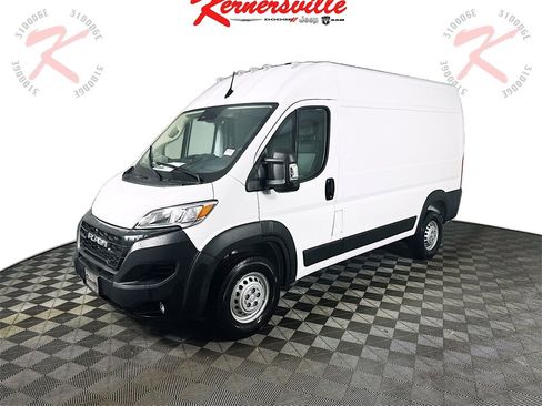 New 2026 RAM ProMaster 2500 w/ Cold Weather Group image 3