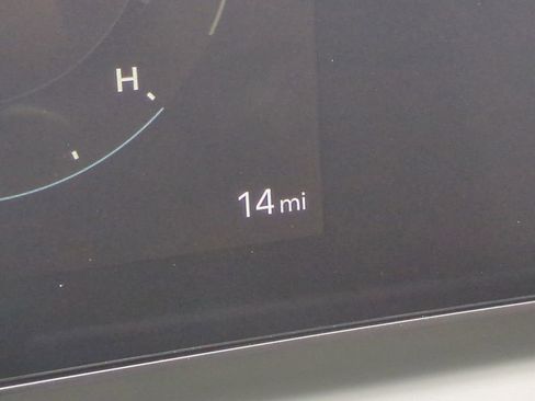 New 2026 Hyundai Tucson Limited image 37