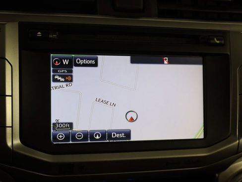 Used 2018 Toyota 4Runner SR5 image 36