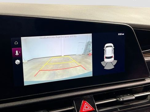 Certified 2025 Kia Niro Wind FWD image 14
