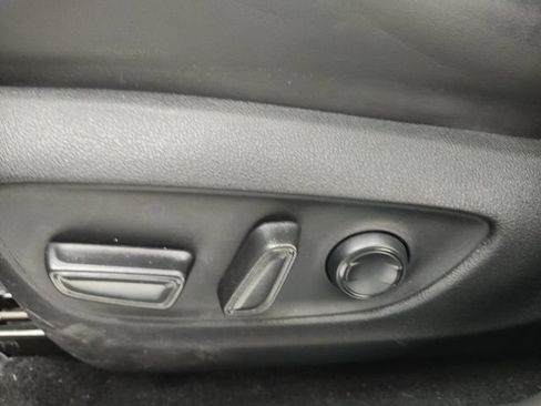 Used 2024 Toyota RAV4 XLE Premium FWD image 10