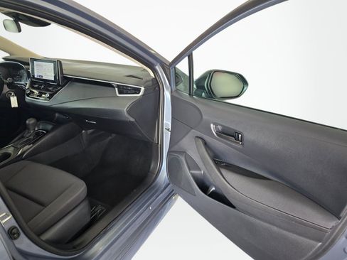 Used 2024 Toyota Corolla LE FWD image 38