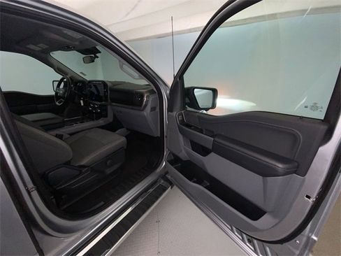 Used 2024 Ford F150 XLT w/ Mobile Office Package image 24