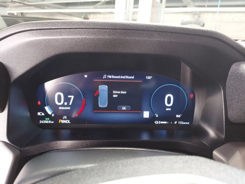Used 2025 Ford Explorer Active RWD image 20