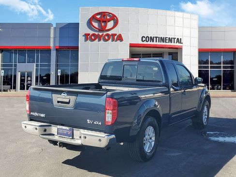 Used 2015 Nissan Frontier SV w/ SV Value Truck Package image 5