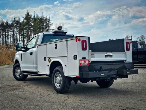 Used 2019 Ford F350 XL w/ Power Equipment Group RWD image 6