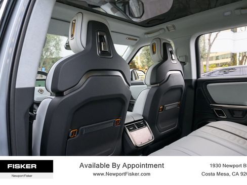 Used 2024 Rivian R1T Adventure image 17