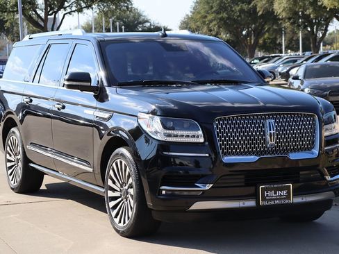 Used 2019 Lincoln Navigator L Reserve image 2