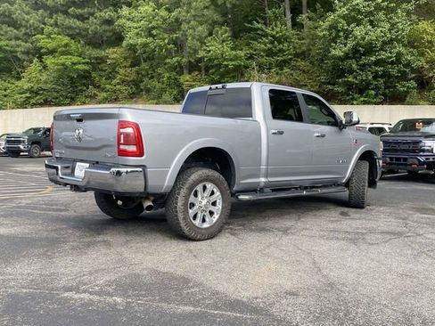 Used 2019 RAM 2500 Laramie AWD/4WD image 3