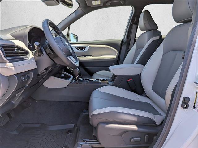 Used 2026 Subaru Forester Limited AWD/4WD image 4