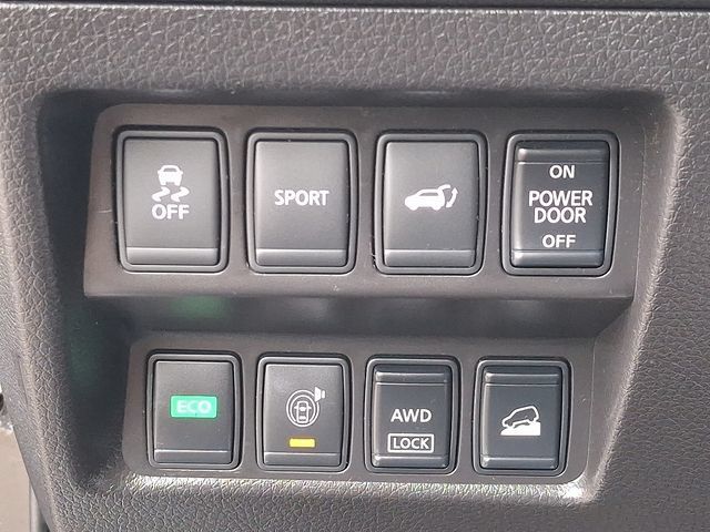 Used 2016 Nissan Rogue SL w/ SL Premium Package AWD/4WD image 26
