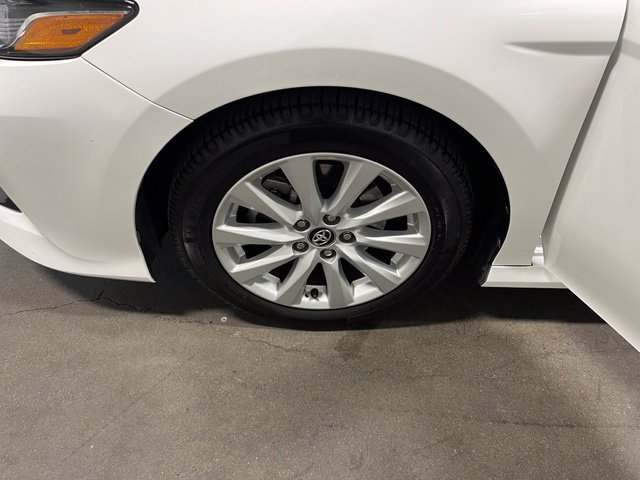 Used 2020 Toyota Camry LE w/ Convenience Package FWD image 30