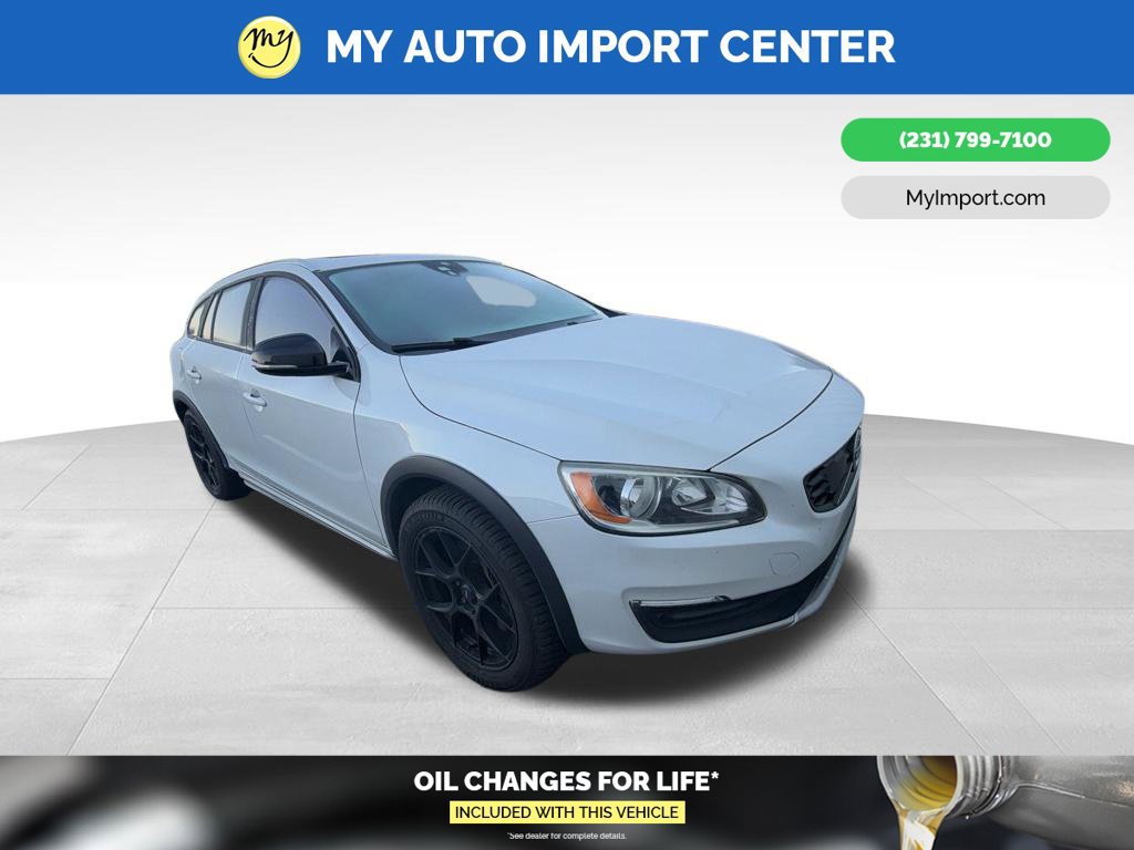 Used 2017 Volvo V60 T5 Cross Country w/ Convenience Package AWD/4WD image 1