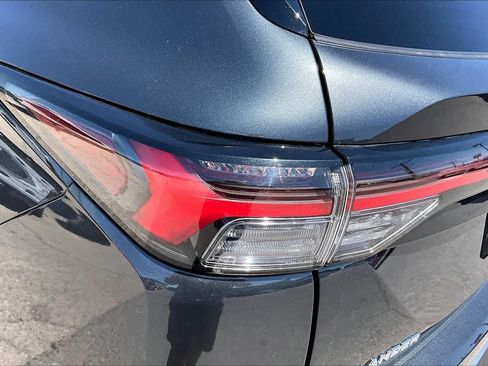 Used 2025 Mitsubishi Outlander SE AWD/4WD image 28