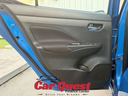 Used 2021 Nissan Versa SV image 13