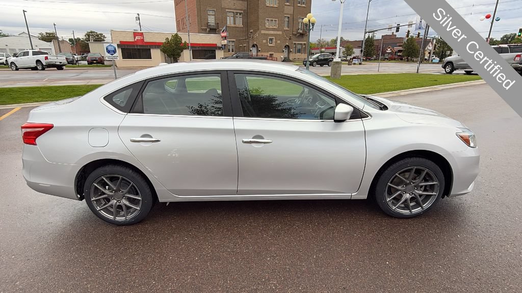Used 2016 Nissan Sentra FWD image 4