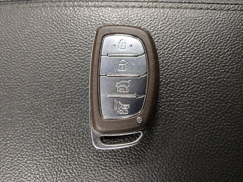 Used 2017 Hyundai Tucson Night image 32