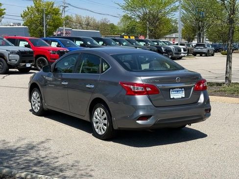 Used 2017 Nissan Sentra S FWD image 7
