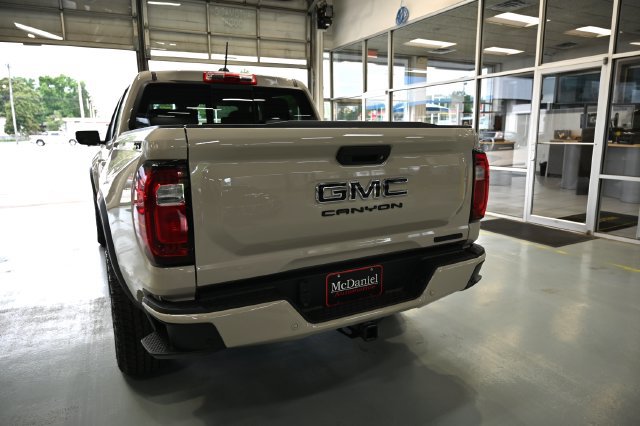 New 2026 GMC Canyon Elevation w/ Convenience Package AWD/4WD image 6